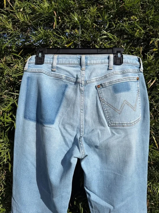 Wrangler Distressed Jeans for Free People - Picture 4 of 5